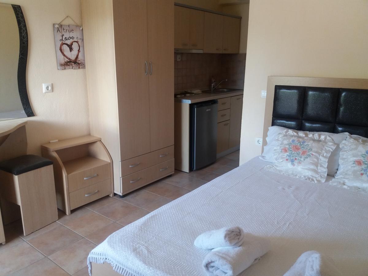 Apartamento House Meltemi Kalamítsion Exterior foto